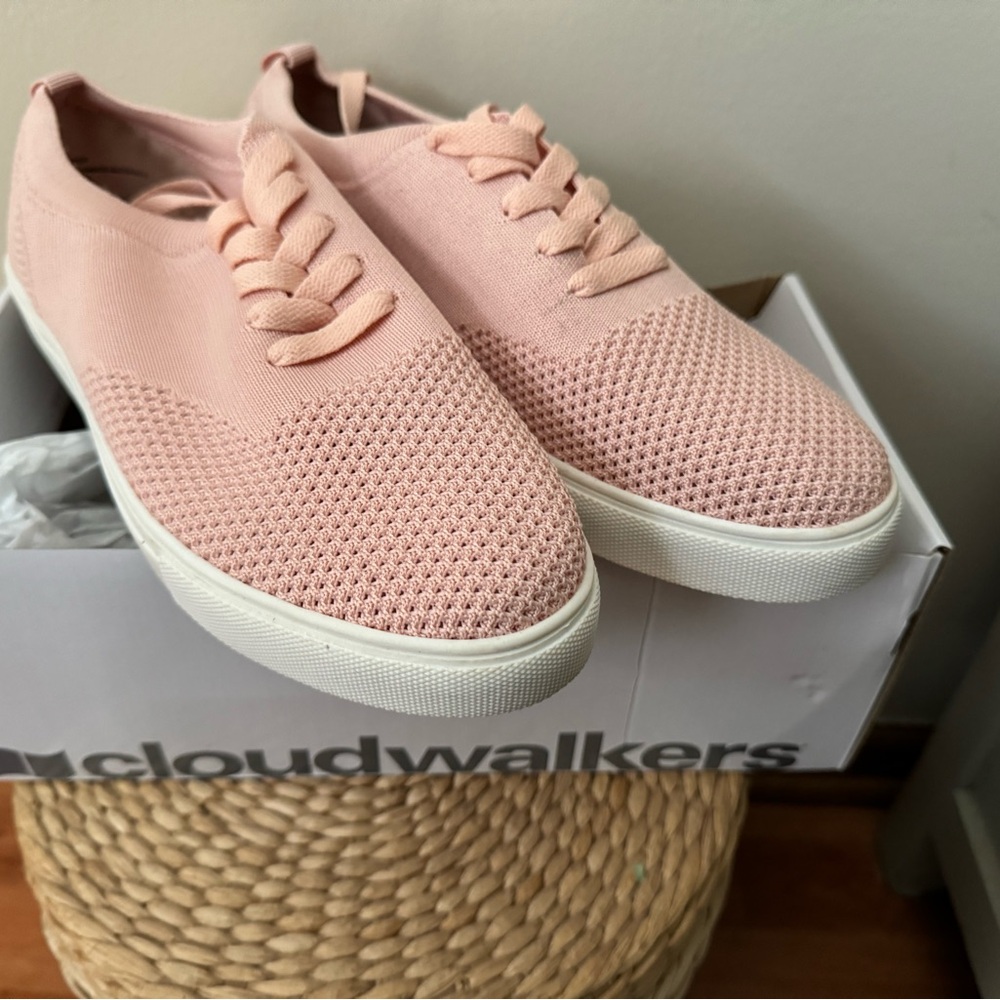 Cloudwalker shoes